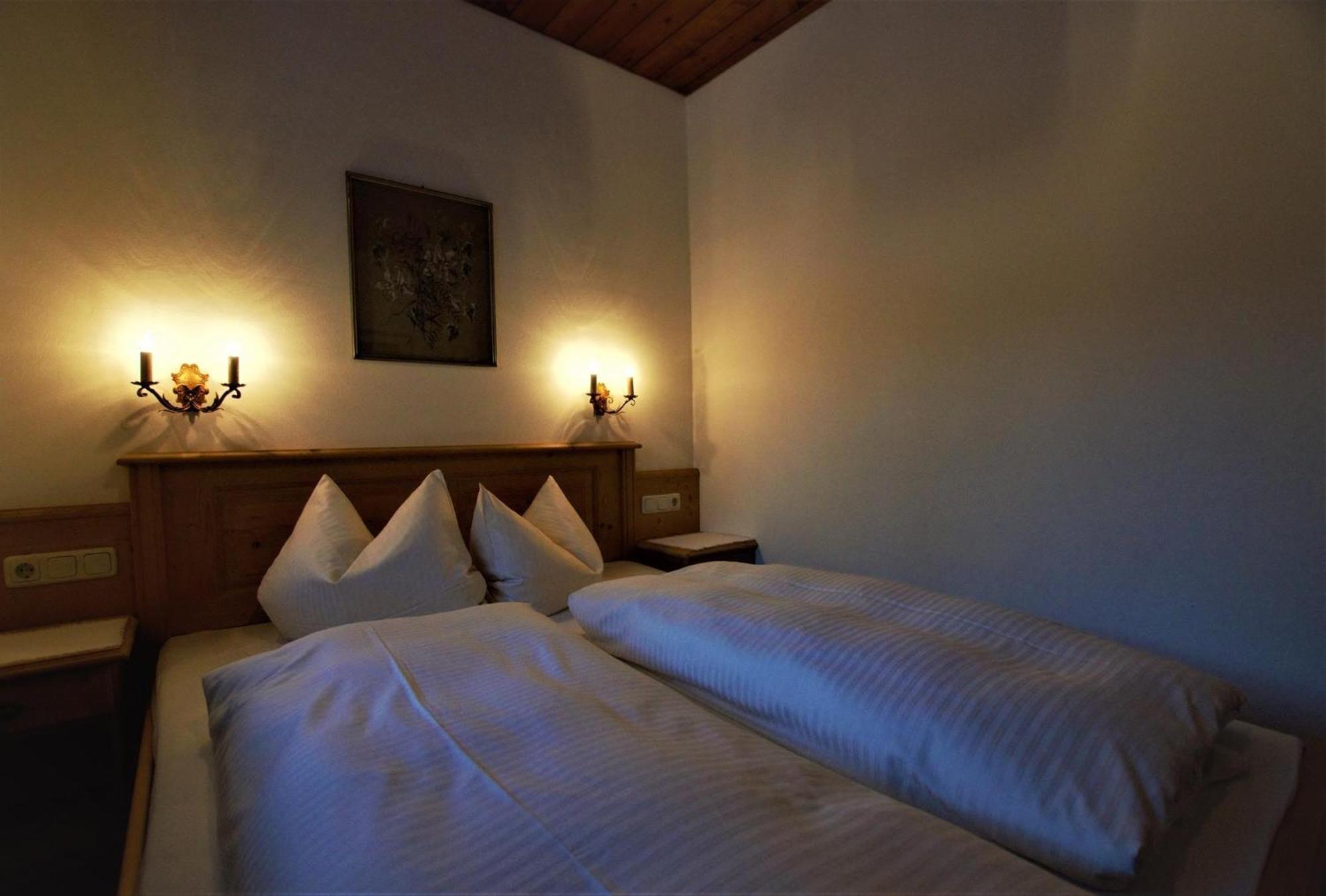 Ferienhaus Waldwinkl Hotel Grainau Kamer foto