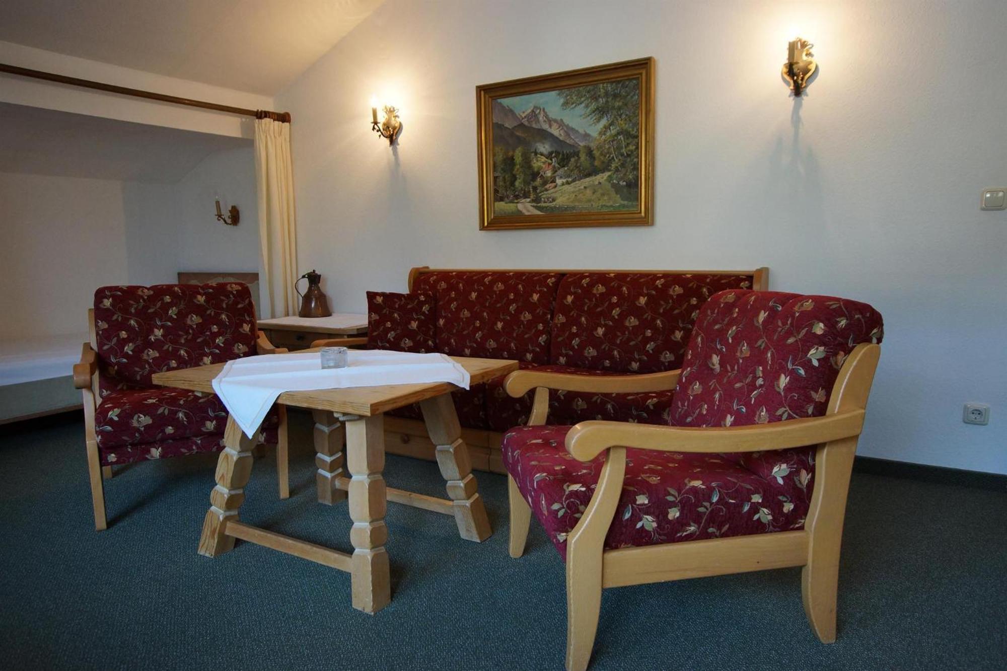Ferienhaus Waldwinkl Hotel Grainau Kamer foto