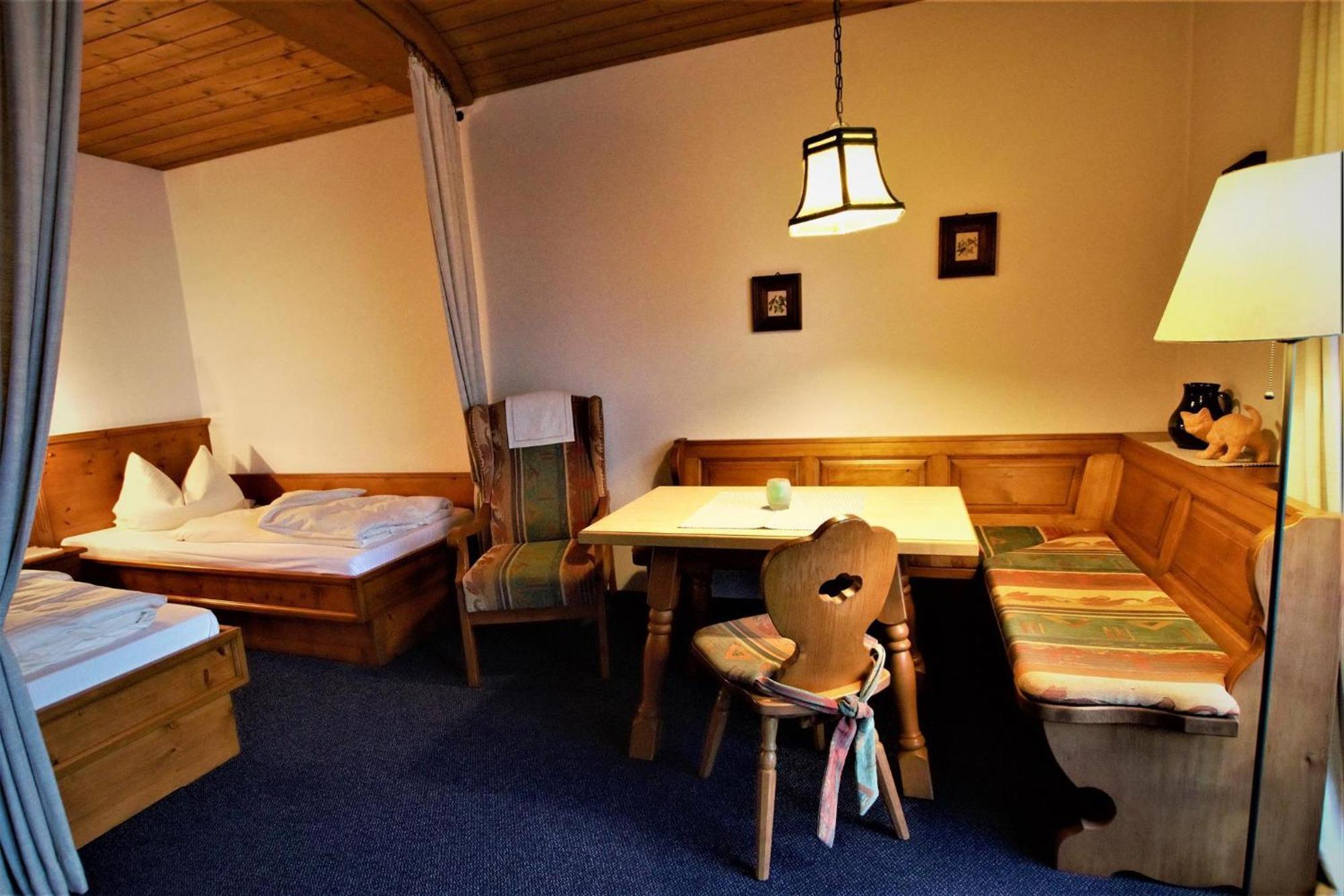 Ferienhaus Waldwinkl Hotel Grainau Kamer foto